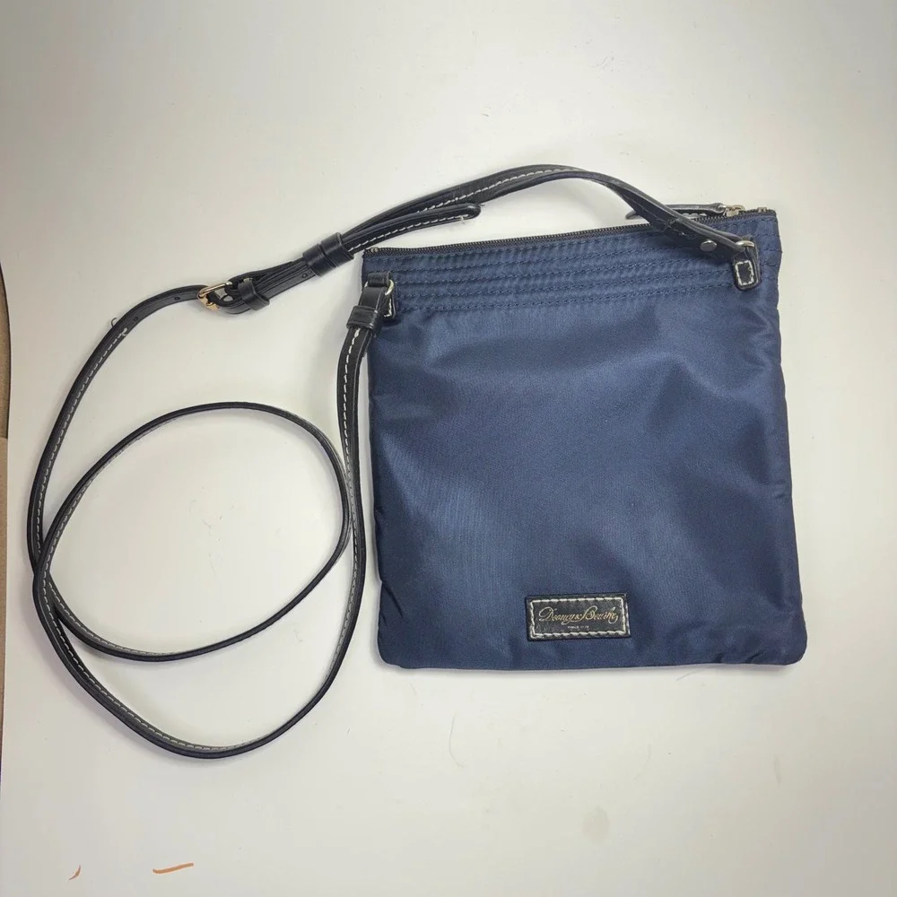 Dooney & Bourke Navy Nylon Triple Zip Crossbody Bag Pink Lining Duck Logo